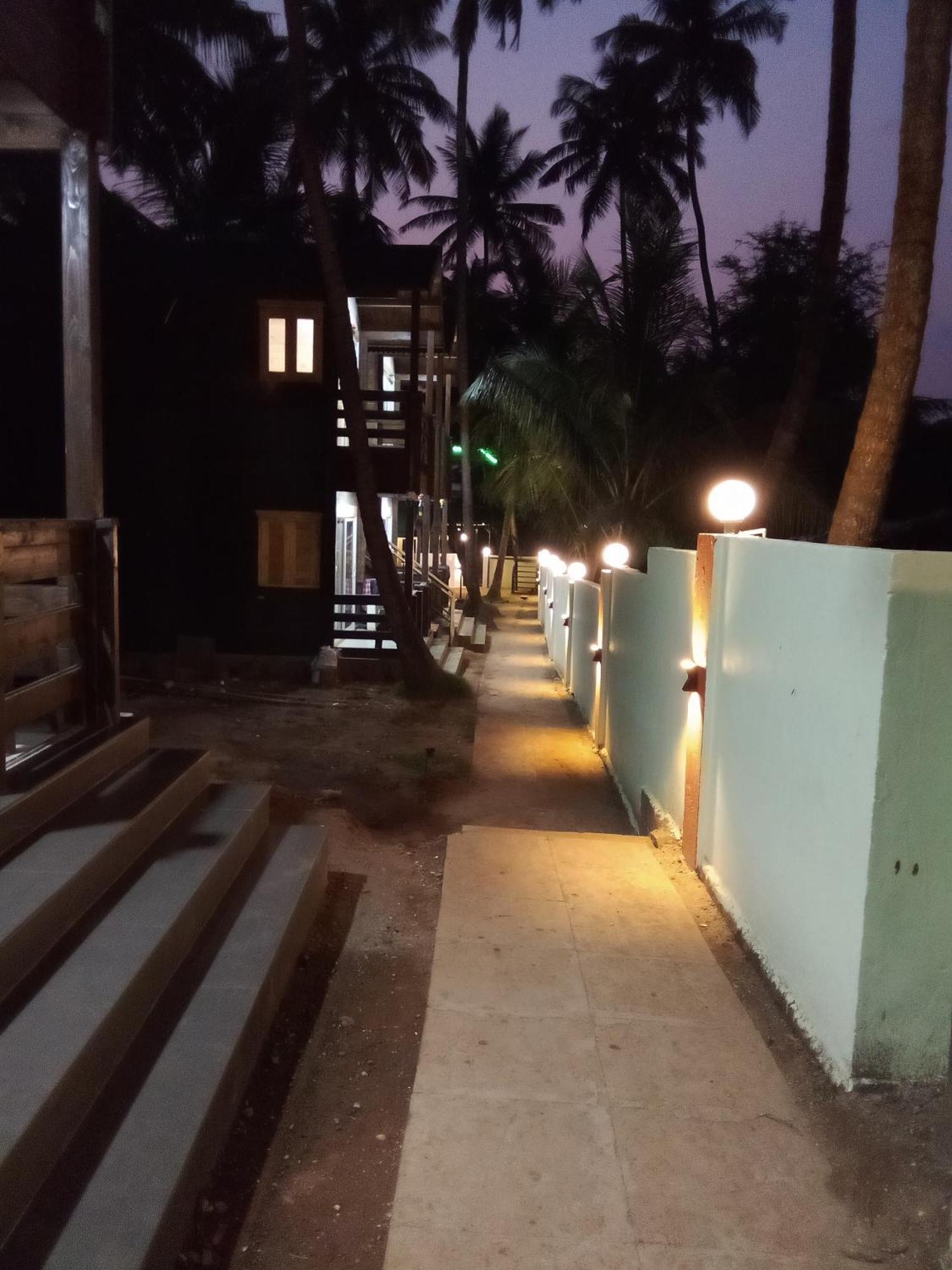 Hotel The Cool Huts